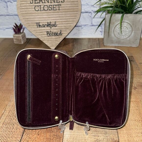 Dolce & Gabbana Velvet Travel Jewelry Organizer - Picture 1 of 10